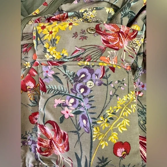 Floral Safari Jacket - Picture 10 of 15